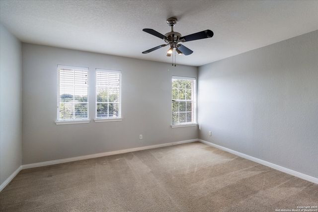 20514 Cliff Park Ln, San Antonio, TX 78258