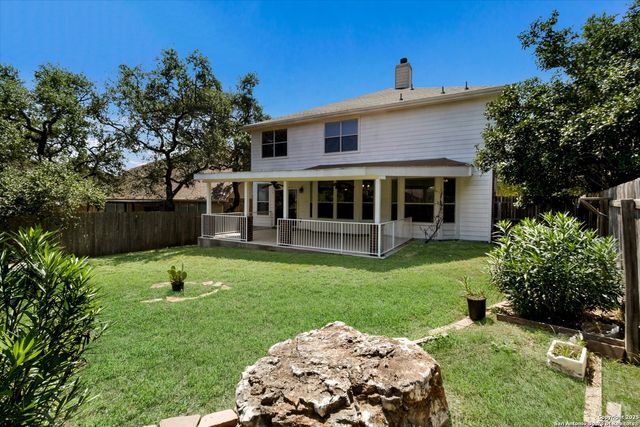 20514 Cliff Park Ln, San Antonio, TX 78258