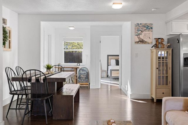 102 Ranchview DR, Johnson City, TX 78636