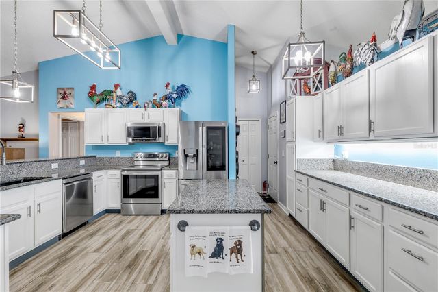 7 RANBAY PLACE, Palm Coast, FL 32164