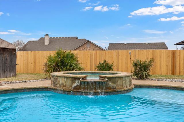 1217 Laurel Park, Robinson, TX 76706