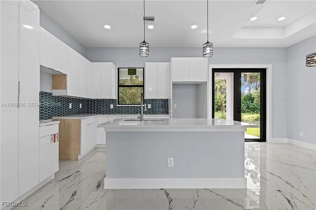 702 RICHMOND AVE N, Lehigh Acres, FL 33972