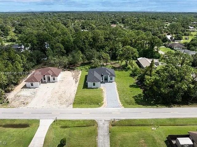 702 RICHMOND AVE N, Lehigh Acres, FL 33972