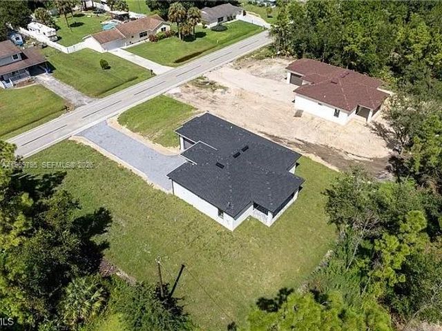 702 RICHMOND AVE N, Lehigh Acres, FL 33972