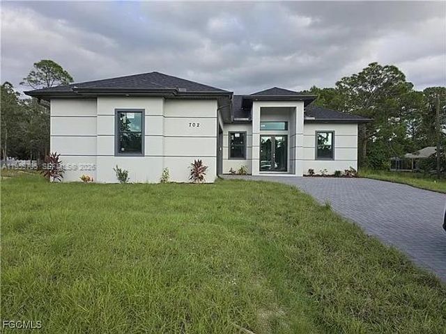 702 RICHMOND AVE N, Lehigh Acres, FL 33972