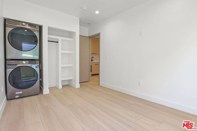 11010 Hortense Street F, North Hollywood (los Angeles), CA 91602