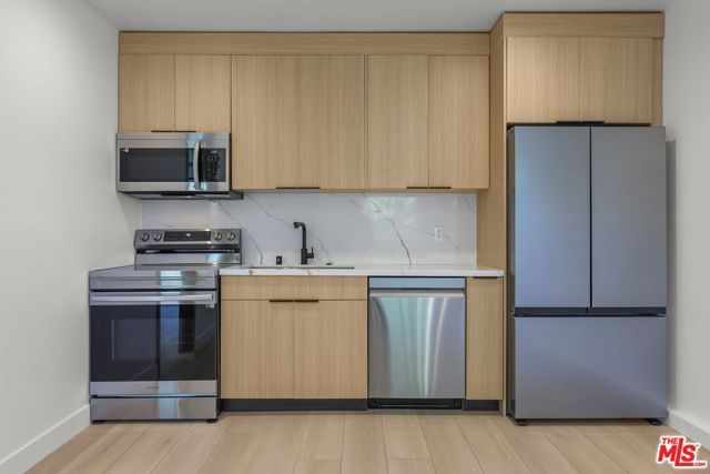 11010 Hortense Street F, North Hollywood (los Angeles), CA 91602