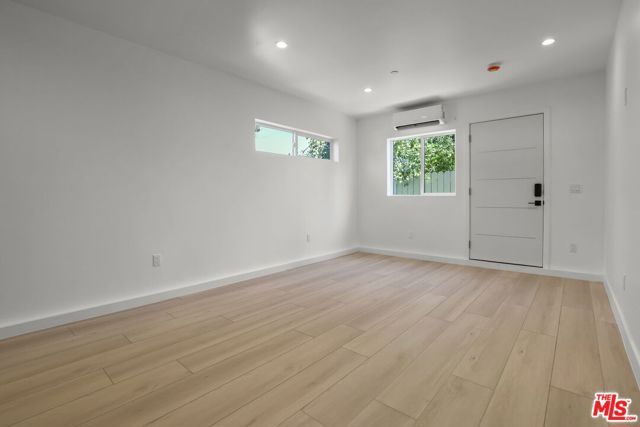 11010 Hortense Street F, North Hollywood (los Angeles), CA 91602