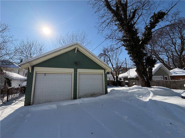 71 Inglewood Drive, Rochester, NY 14619