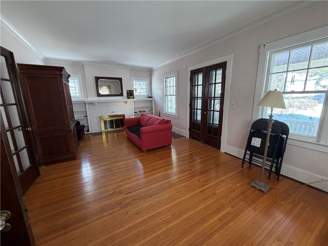 71 Inglewood Drive, Rochester, NY 14619