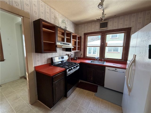 71 Inglewood Drive, Rochester, NY 14619