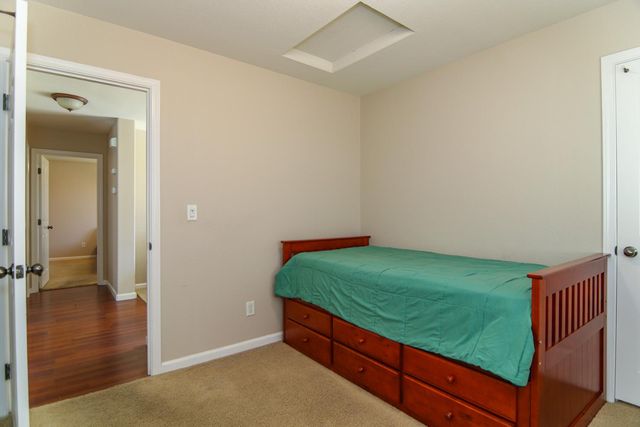 1637 Blue Beaver Way, Roseville, CA 95747