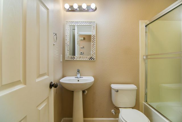 1637 Blue Beaver Way, Roseville, CA 95747