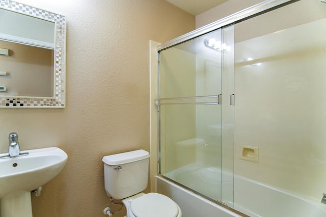 1637 Blue Beaver Way, Roseville, CA 95747
