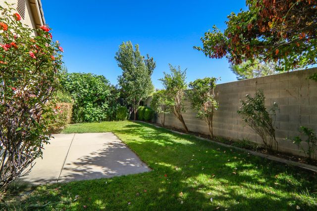 1637 Blue Beaver Way, Roseville, CA 95747