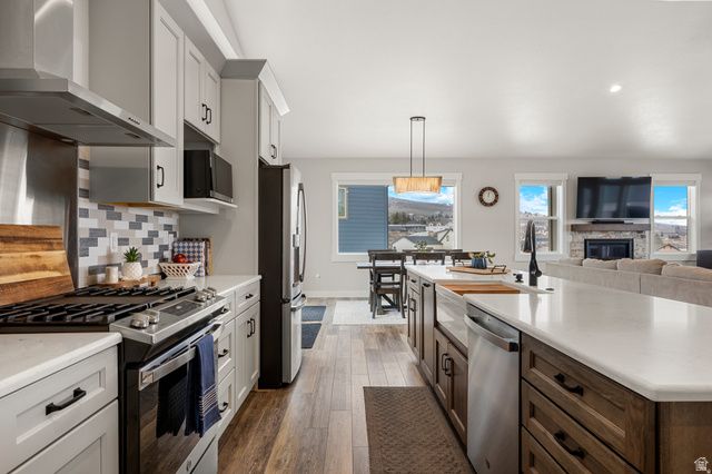 388 W CRICKET CIR, Garden City, UT 84028