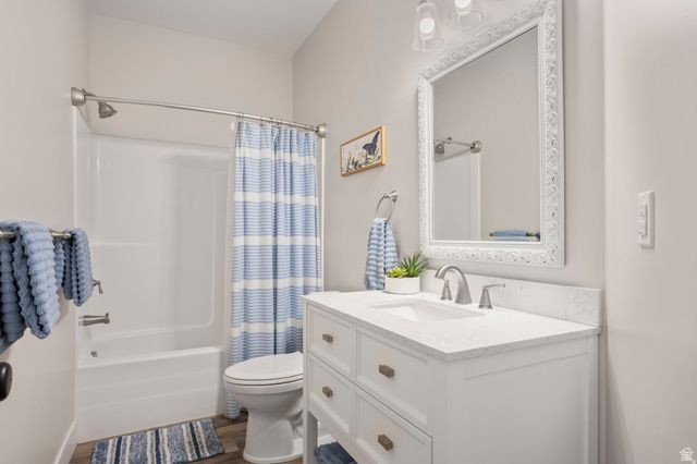 388 W CRICKET CIR, Garden City, UT 84028