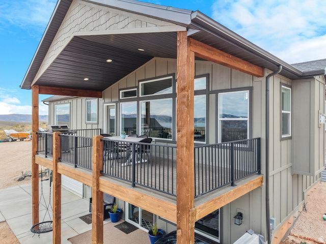 388 W CRICKET CIR, Garden City, UT 84028