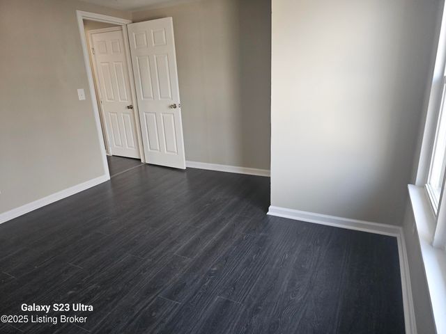 1206 S 23rd St, Louisville, KY 40210