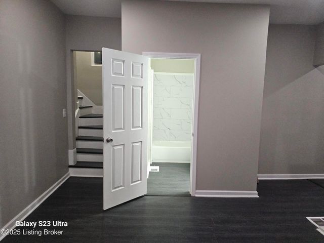 1206 S 23rd St, Louisville, KY 40210