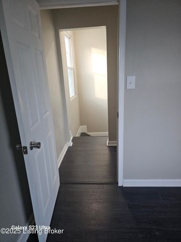 1206 S 23rd St, Louisville, KY 40210