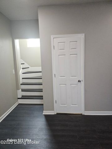 1206 S 23rd St, Louisville, KY 40210