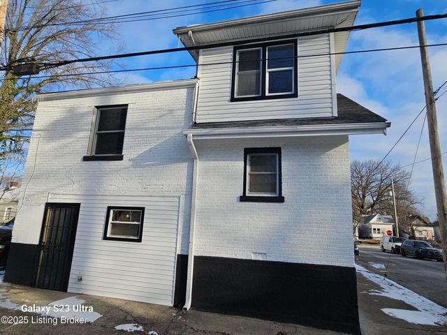 1206 S 23rd St, Louisville, KY 40210