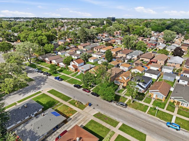 9939 S California Avenue, Chicago, IL 60655