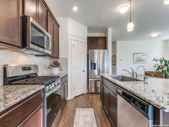 8207 Chasemont, Converse, TX 78109