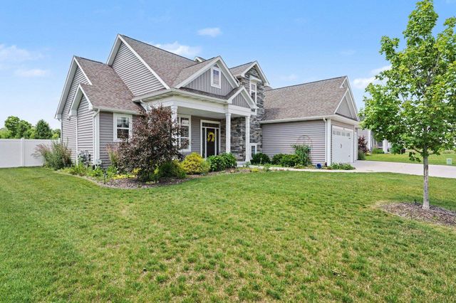 4716 N West View Drive, Bay City, MI 48706