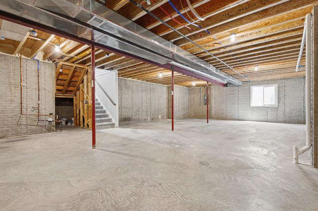 4716 N West View Drive, Bay City, MI 48706