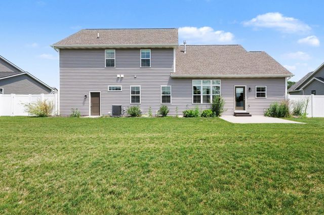 4716 N West View Drive, Bay City, MI 48706