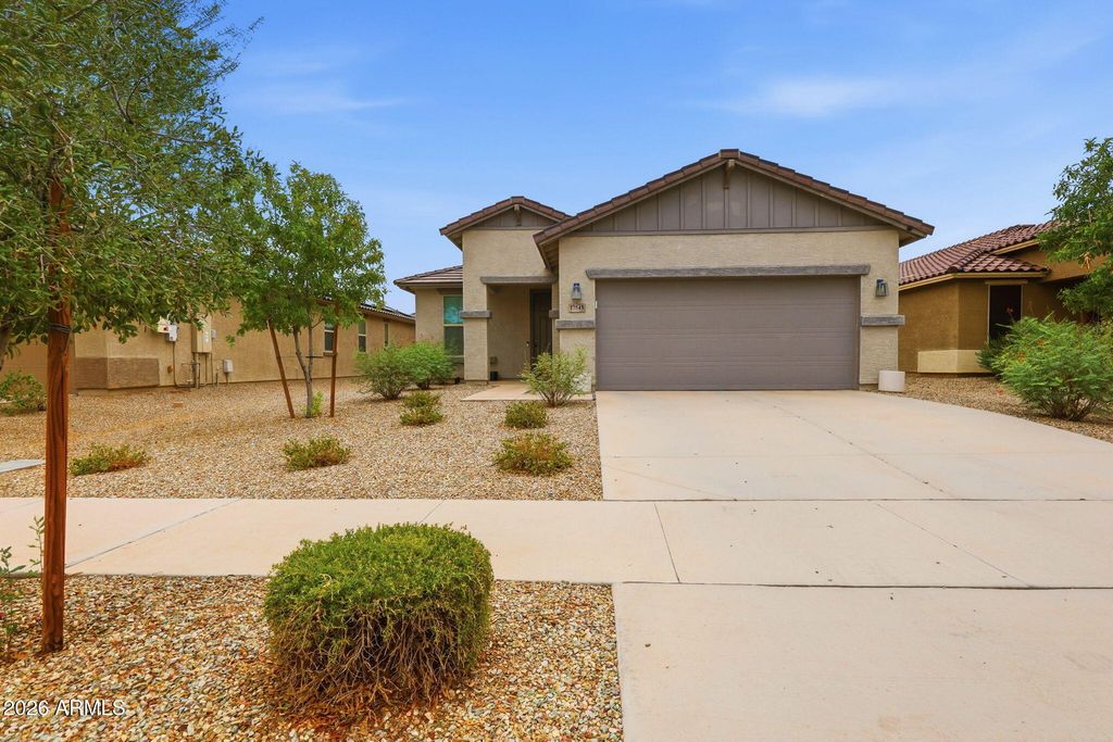 17545 W VILLA HERMOSA Lane, Surprise, AZ 85387 — exterior