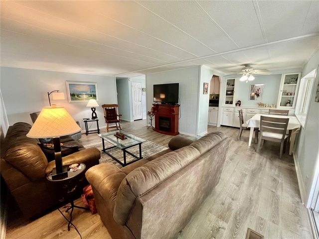 219 SEAGULL DRIVE, Tarpon Springs, FL 34689