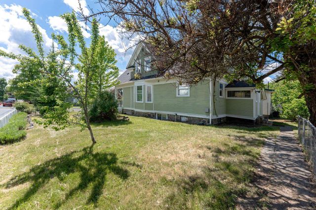 1804 W Augusta Ave, Spokane, WA 99205