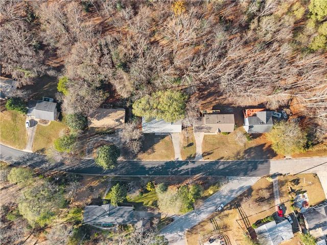 660 Honeysuckle Road, Gainesville, GA 30501