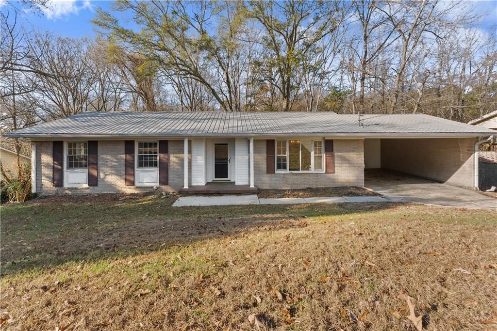 660 Honeysuckle Road, Gainesville, GA 30501