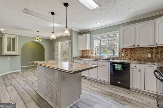 1035 Brooks Rackley Road, Dallas, GA 30157