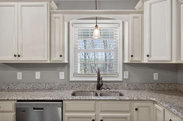 1722 Country Club Road, Appomattox, VA 24522