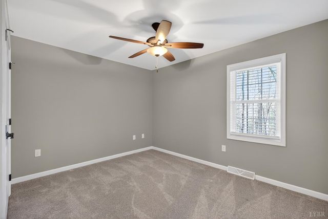 1722 Country Club Road, Appomattox, VA 24522