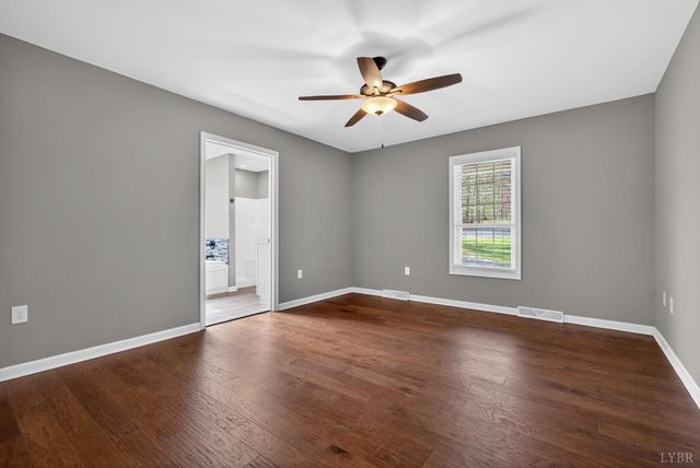 1722 Country Club Road, Appomattox, VA 24522