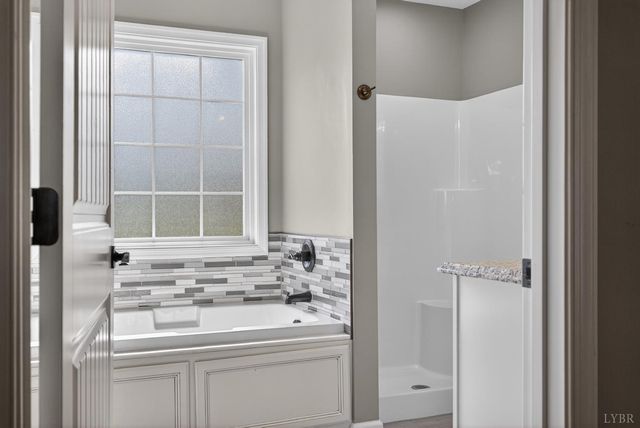 1722 Country Club Road, Appomattox, VA 24522