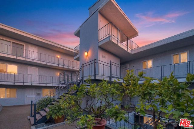 1707 Micheltorena Street 208, Los Angeles, CA 90026