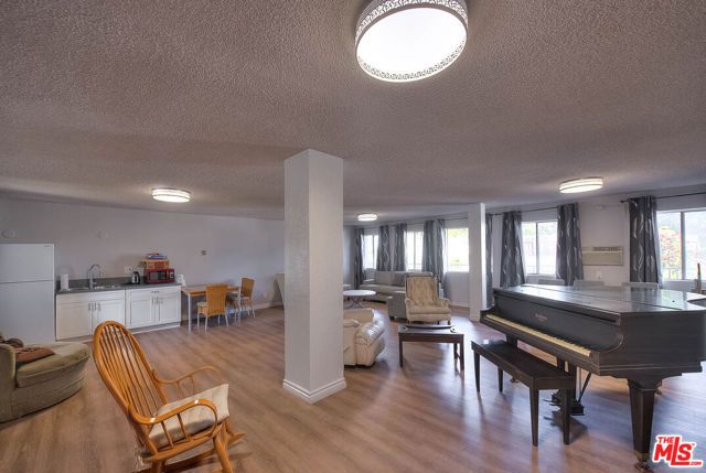 1707 Micheltorena Street 208, Los Angeles, CA 90026