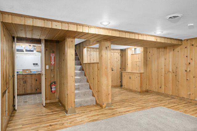 3700 Welcome Avenue N, Crystal, MN 55422