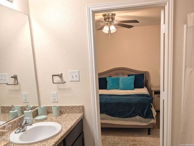 12247 Siragusa, San Antonio, TX 78252