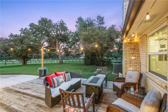 21348 FM 359 Road, Hempstead, TX 77445