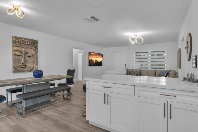 5311 Pierce Street, Hollywood, FL 33021