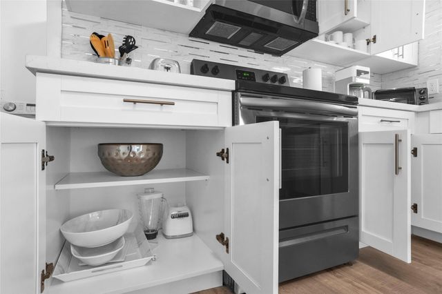 5311 Pierce Street, Hollywood, FL 33021