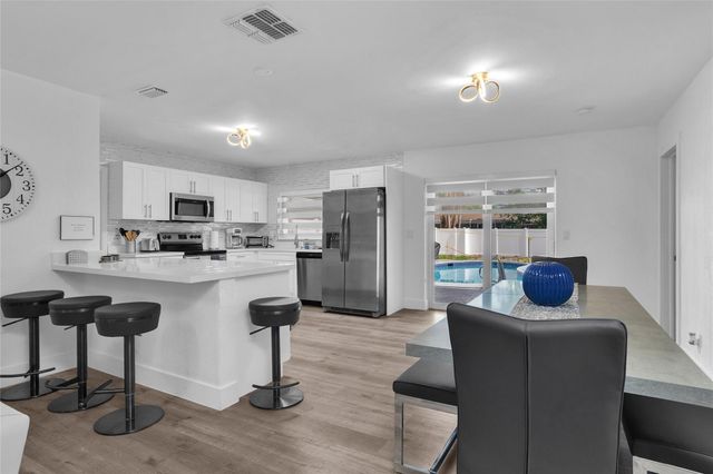 5311 Pierce Street, Hollywood, FL 33021